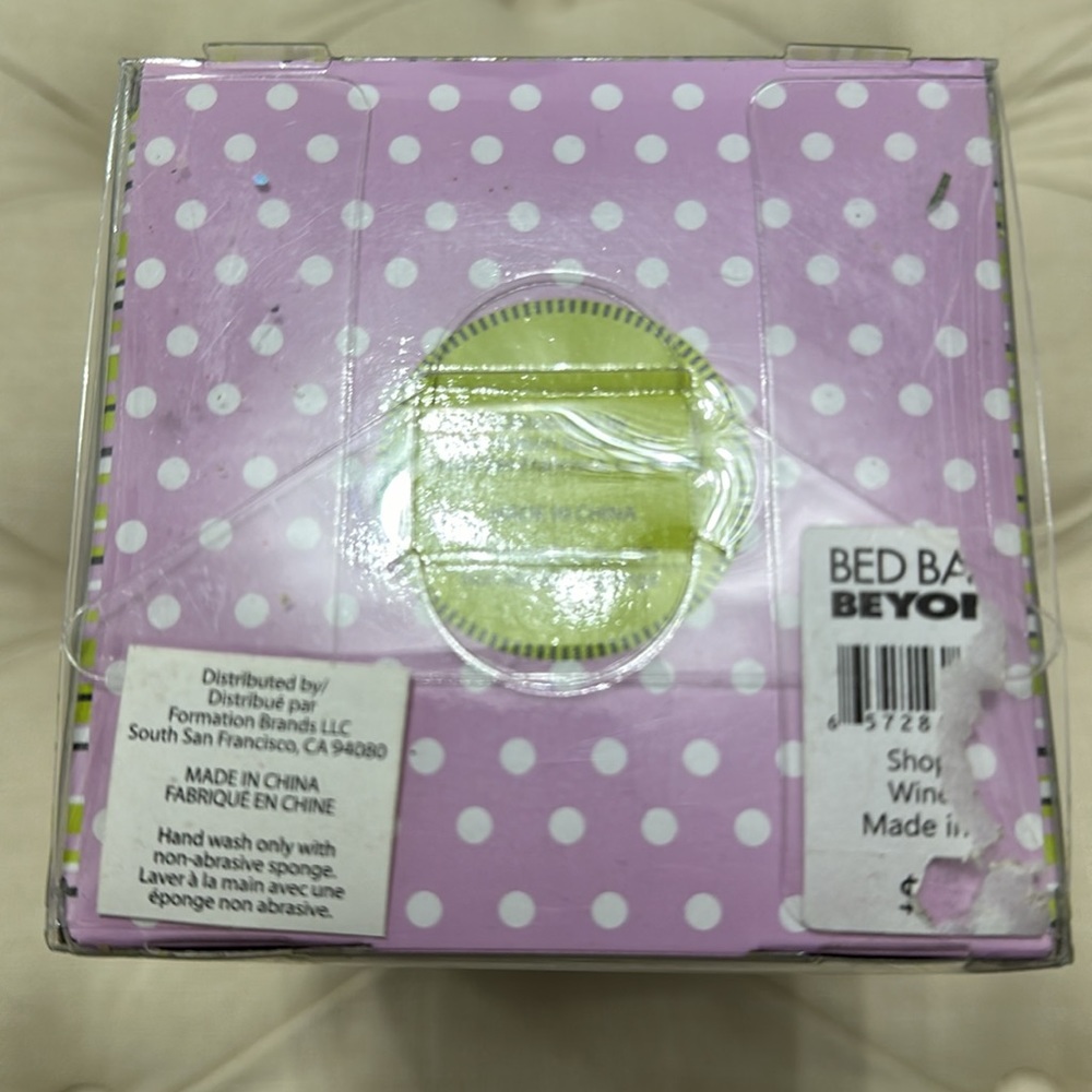 Minz Shopaholic Wine Glass - Picture 6 of 6